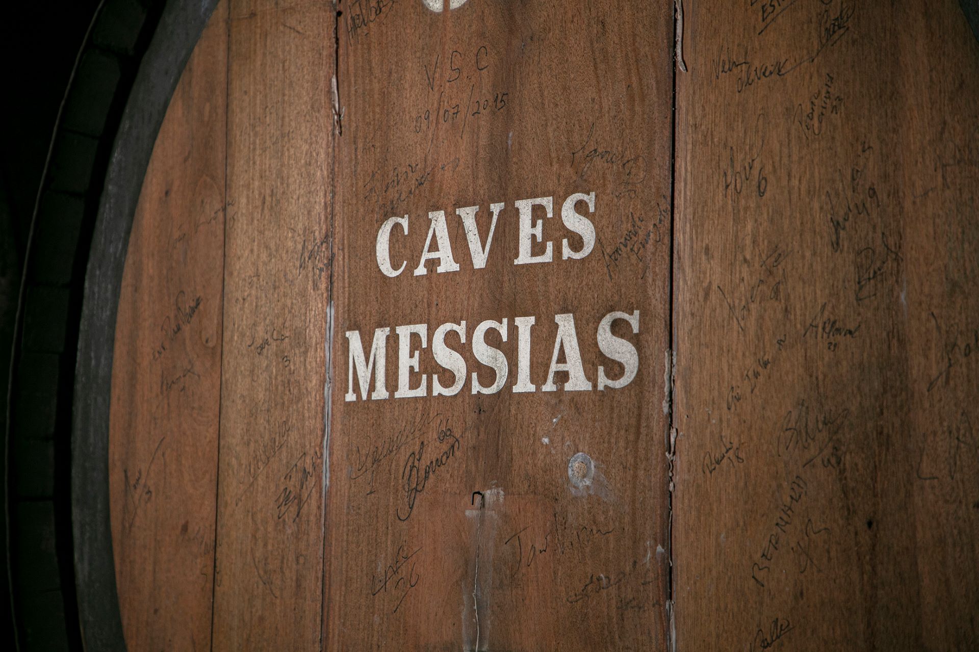 Caves Messias
