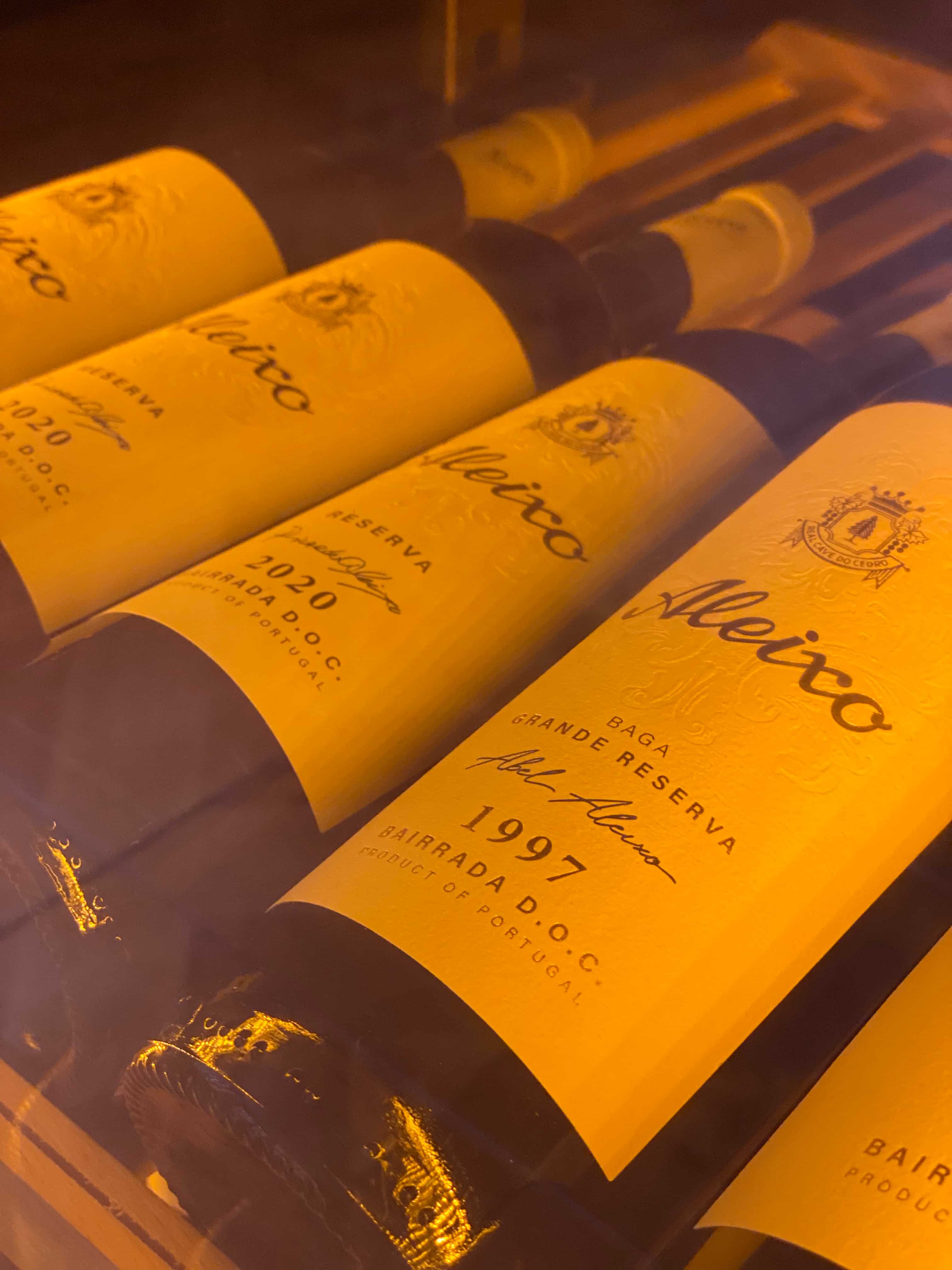 Guided visit to Real Cave do Cedro